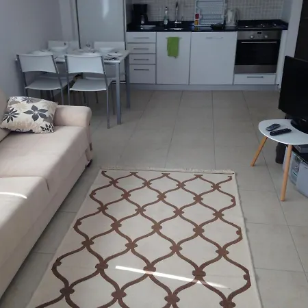 Babylon 40 - 1 Bed Private Sleeps Up To 4 아파트